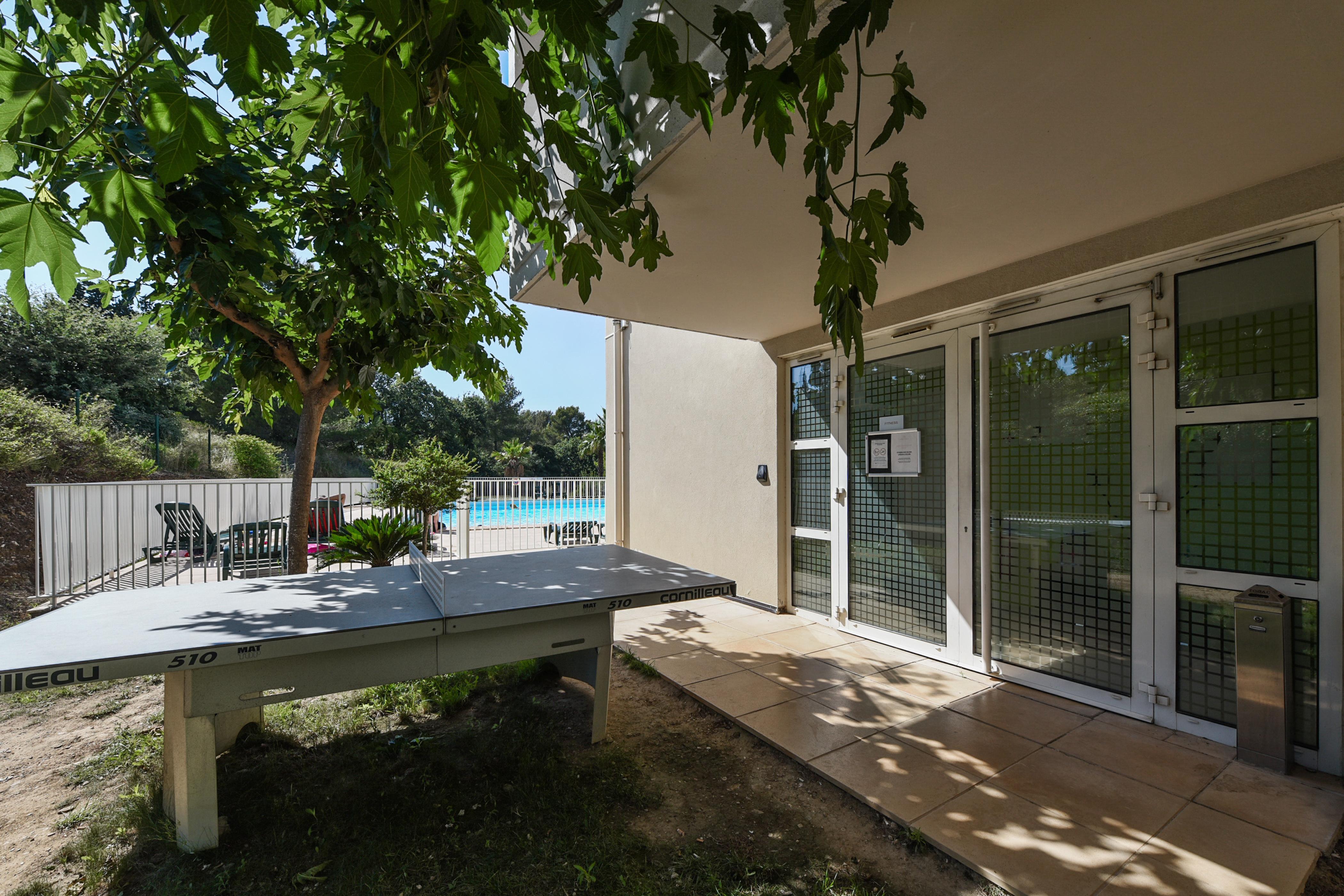 Zenitude Hôtel-Résidences Toulon Six Fours Six-Fours-les-Plages Esterno foto