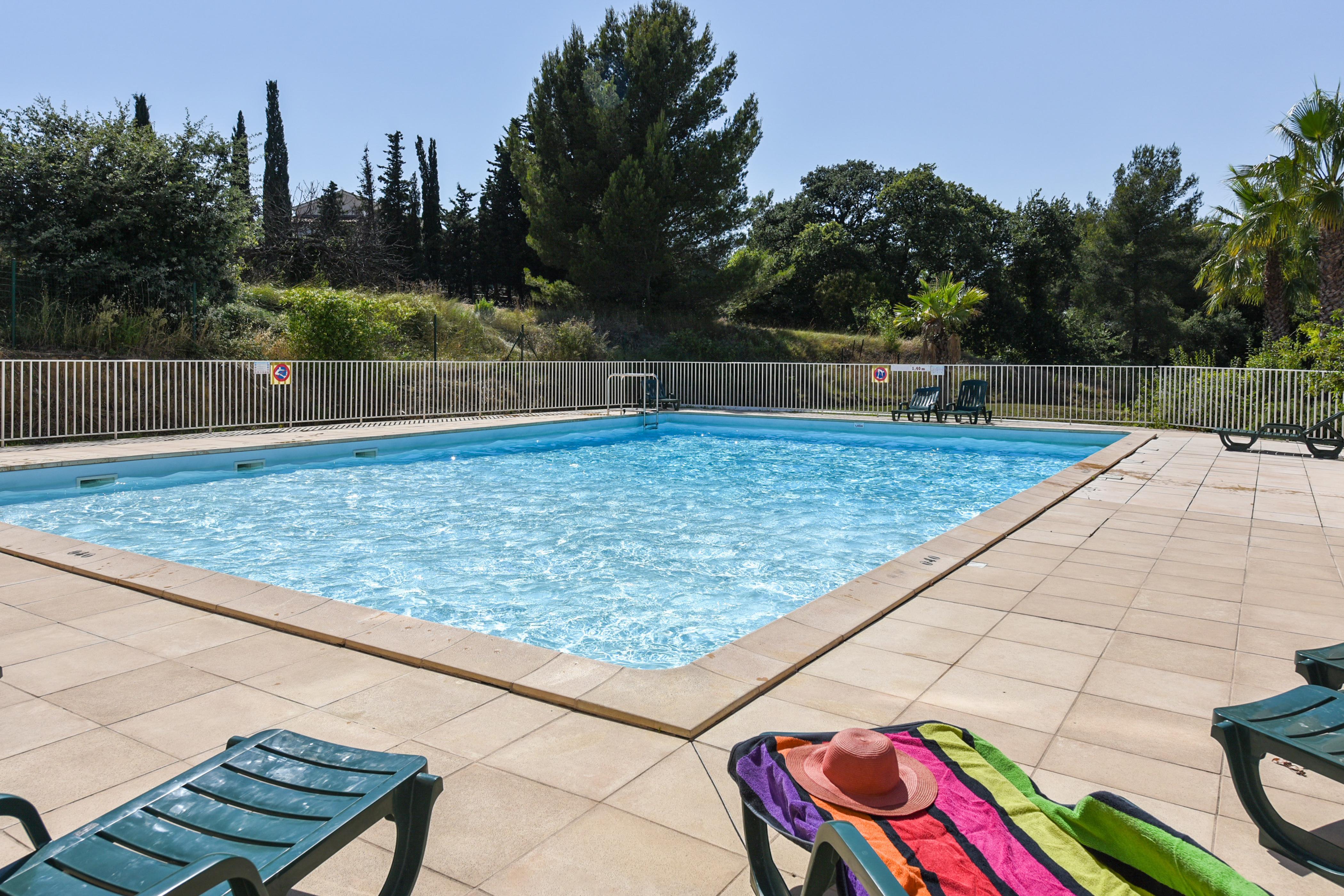 Zenitude Hôtel-Résidences Toulon Six Fours Six-Fours-les-Plages Esterno foto