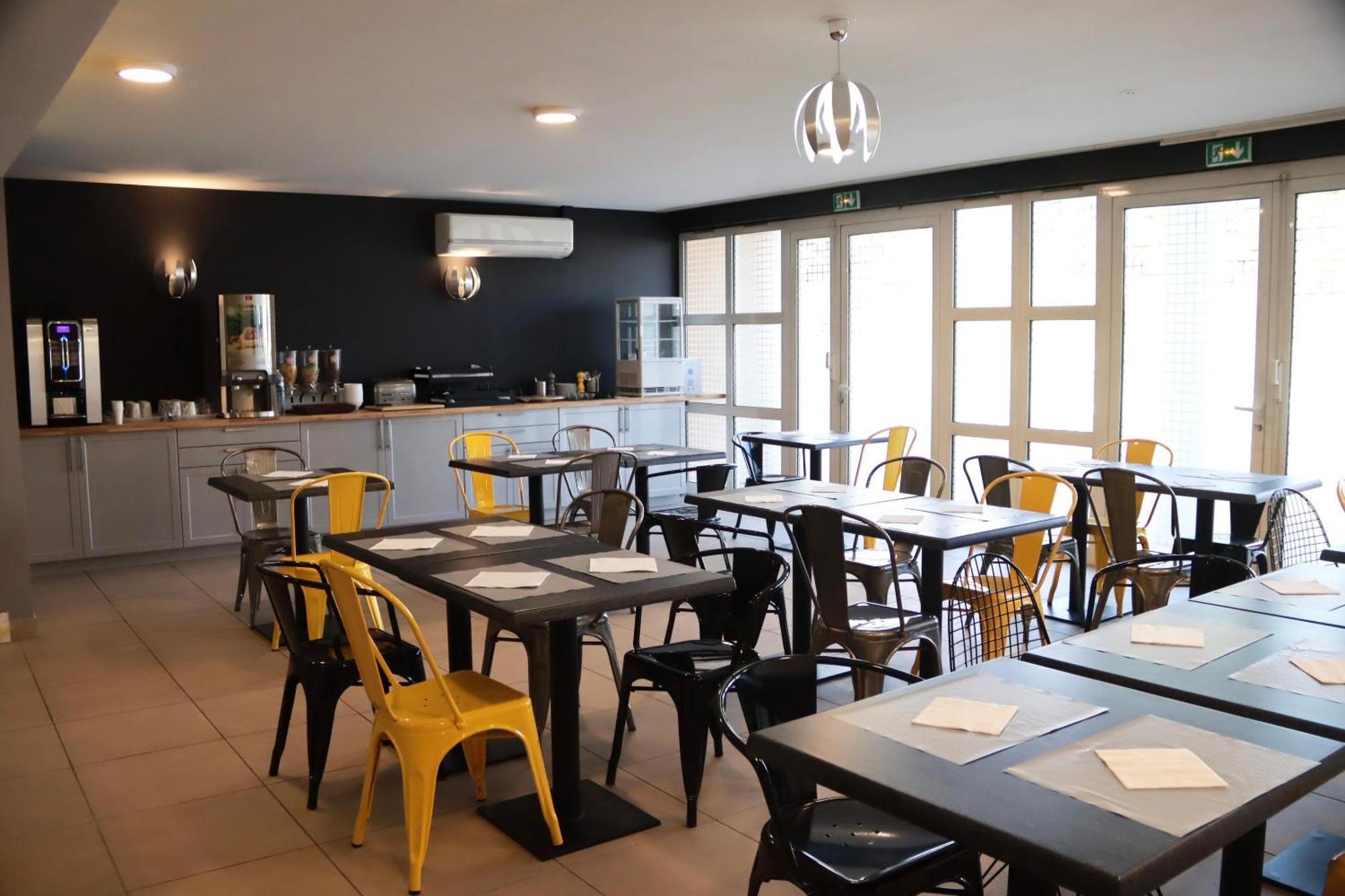 Zenitude Hôtel-Résidences Toulon Six Fours Six-Fours-les-Plages Esterno foto