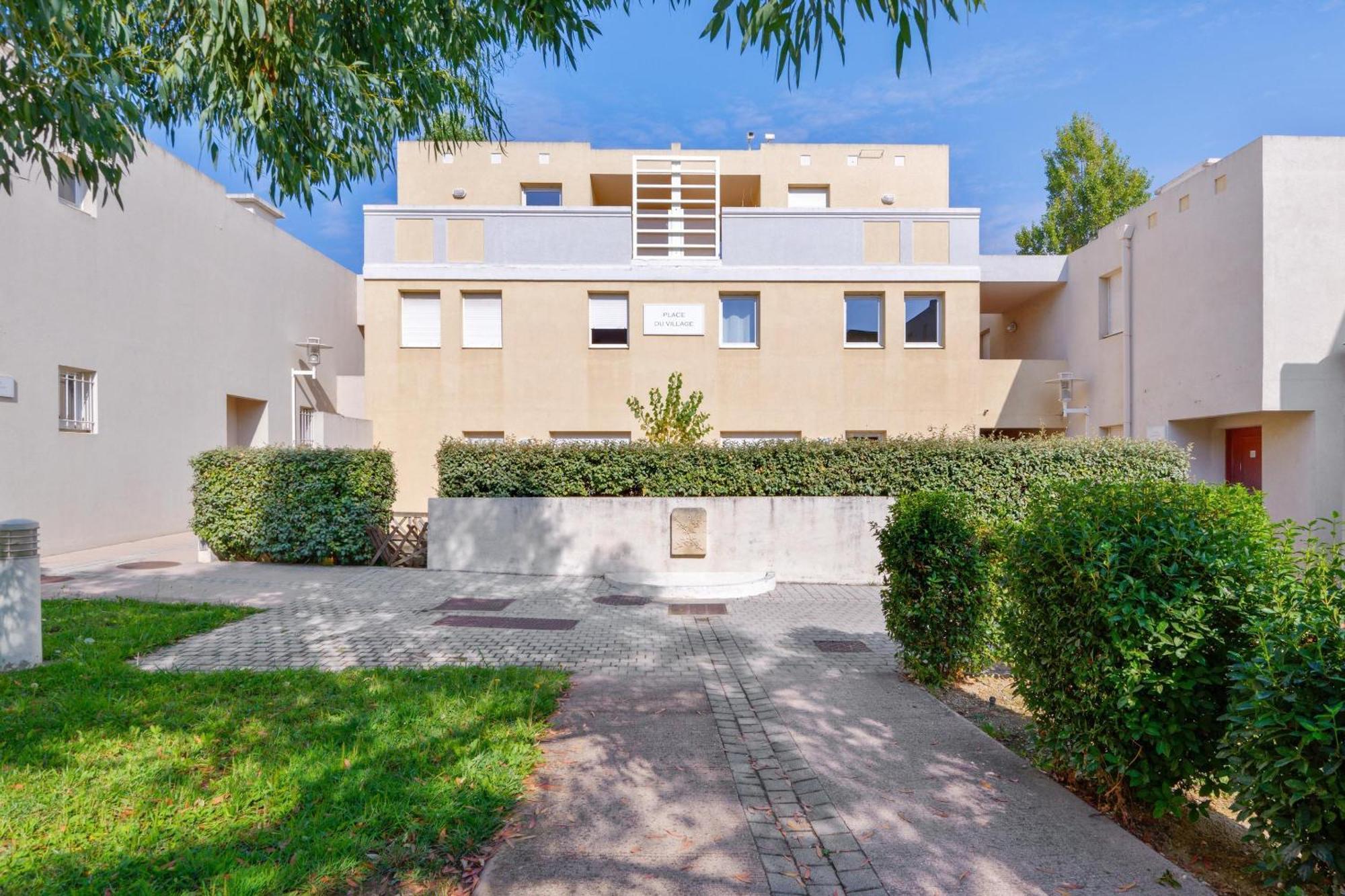 Zenitude Hôtel-Résidences Toulon Six Fours Six-Fours-les-Plages Esterno foto
