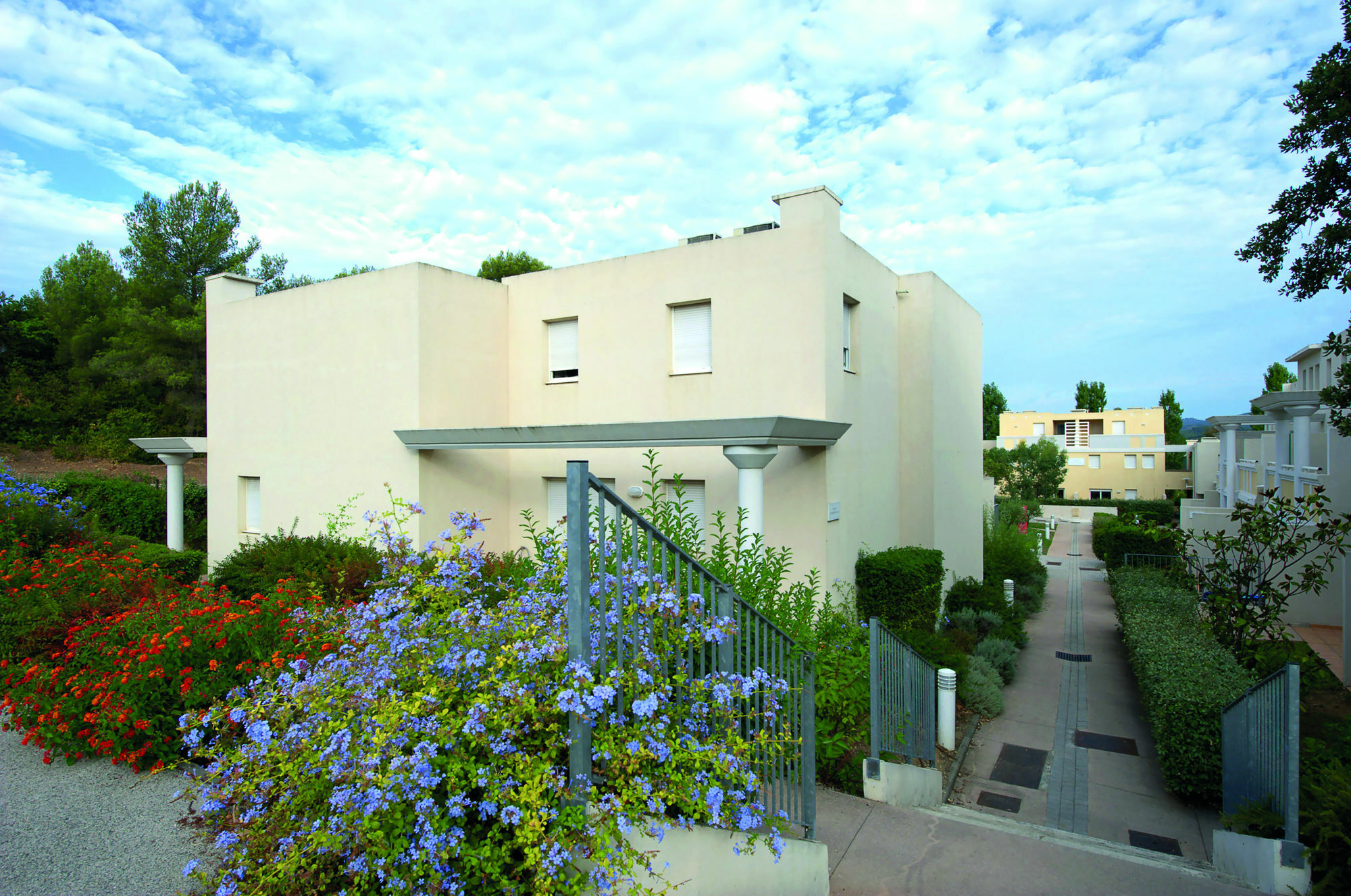 Zenitude Hôtel-Résidences Toulon Six Fours Six-Fours-les-Plages Esterno foto